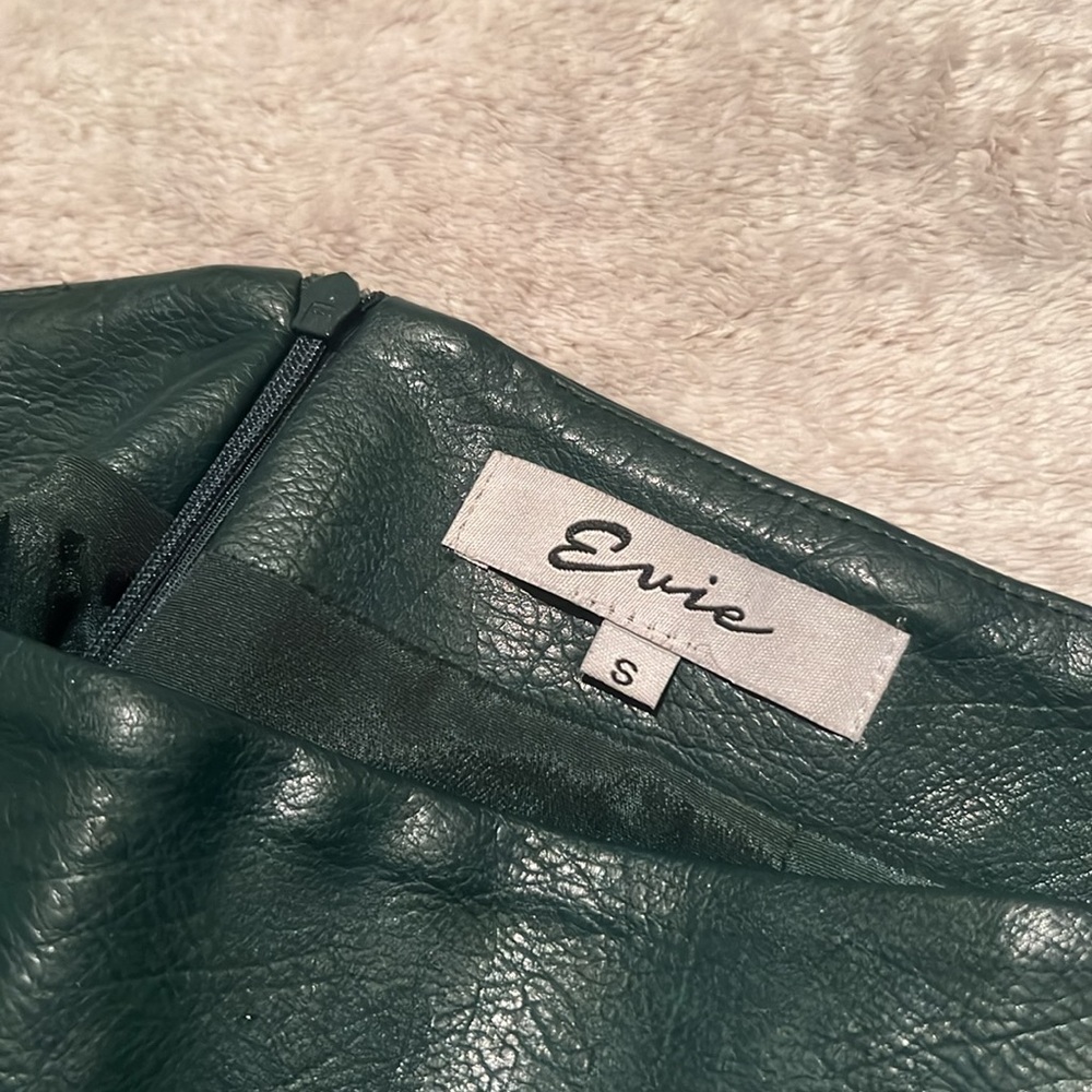 NWOT Evie LF Tie Up Skirt & Velvet Bandeau - Picture 7 of 7